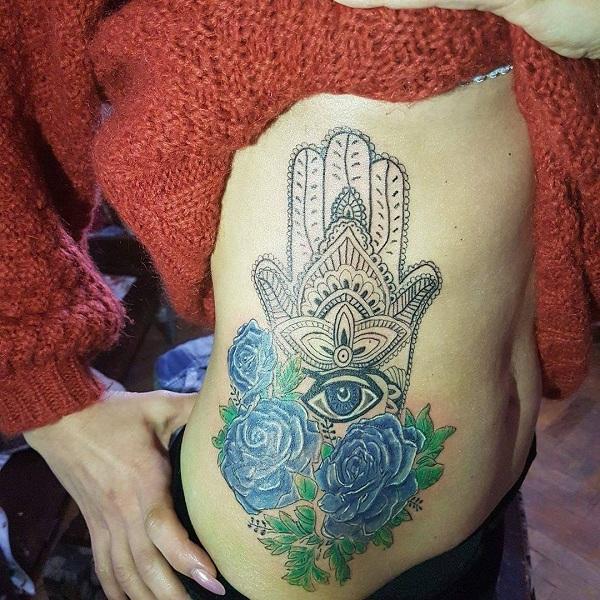 35 Unbelievable Hamsa Tattoo Ideas