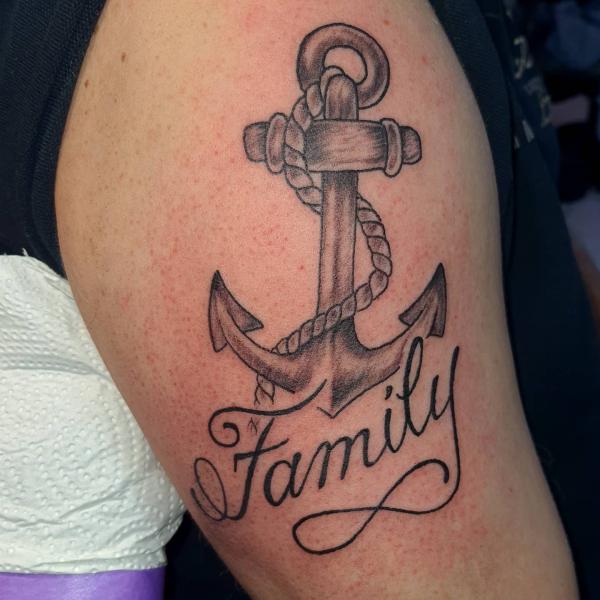 125 Unique Family Tattoos for your Inspiration