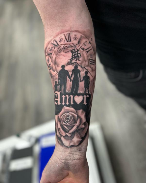 125 Unique Family Tattoos for your Inspiration