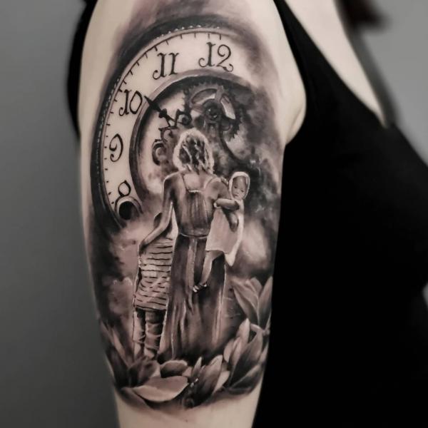 125 Unique Family Tattoos for your Inspiration