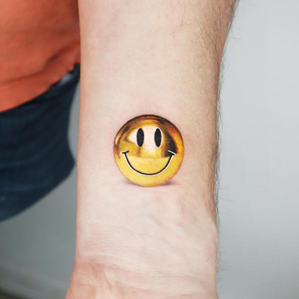 Small and Simple: The Beauty of Minimalist Tattoos
