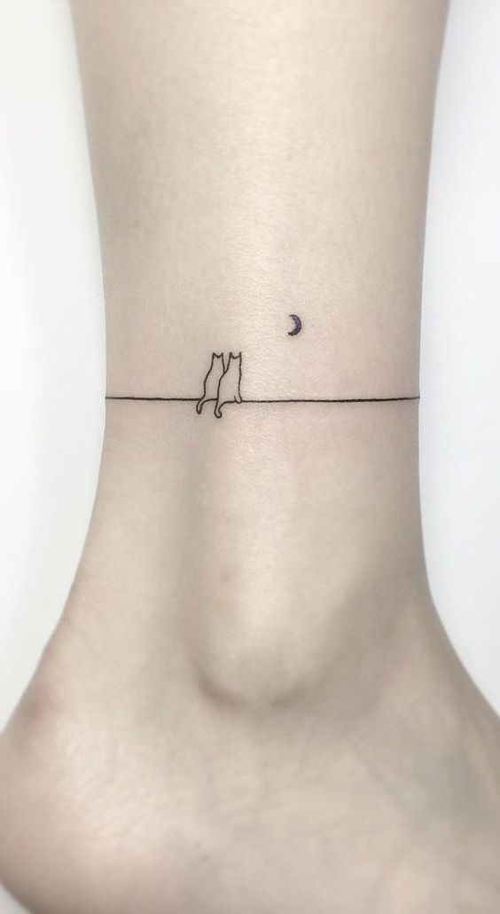 Small and Simple: The Beauty of Minimalist Tattoos