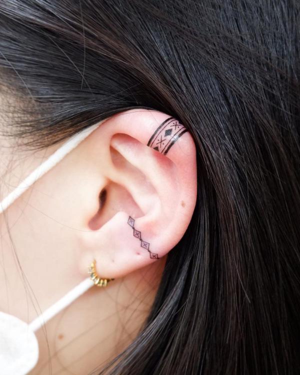 Small and Simple: The Beauty of Minimalist Tattoos
