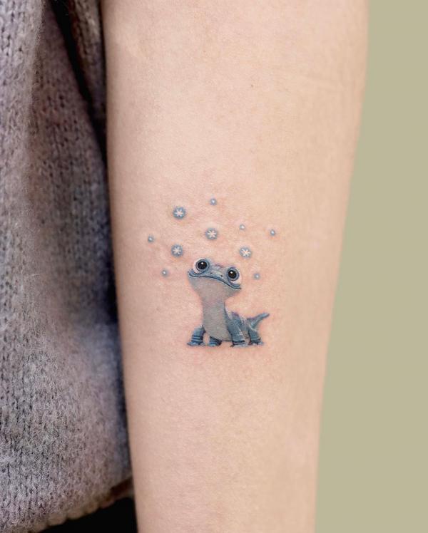 Small and Simple: The Beauty of Minimalist Tattoos