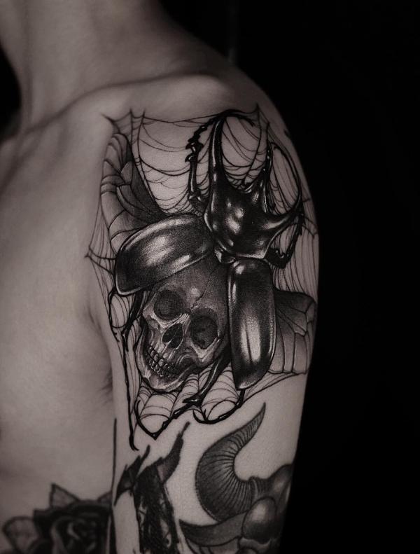 Shoulder Tattoos: Empowering Designs for Self-Expression