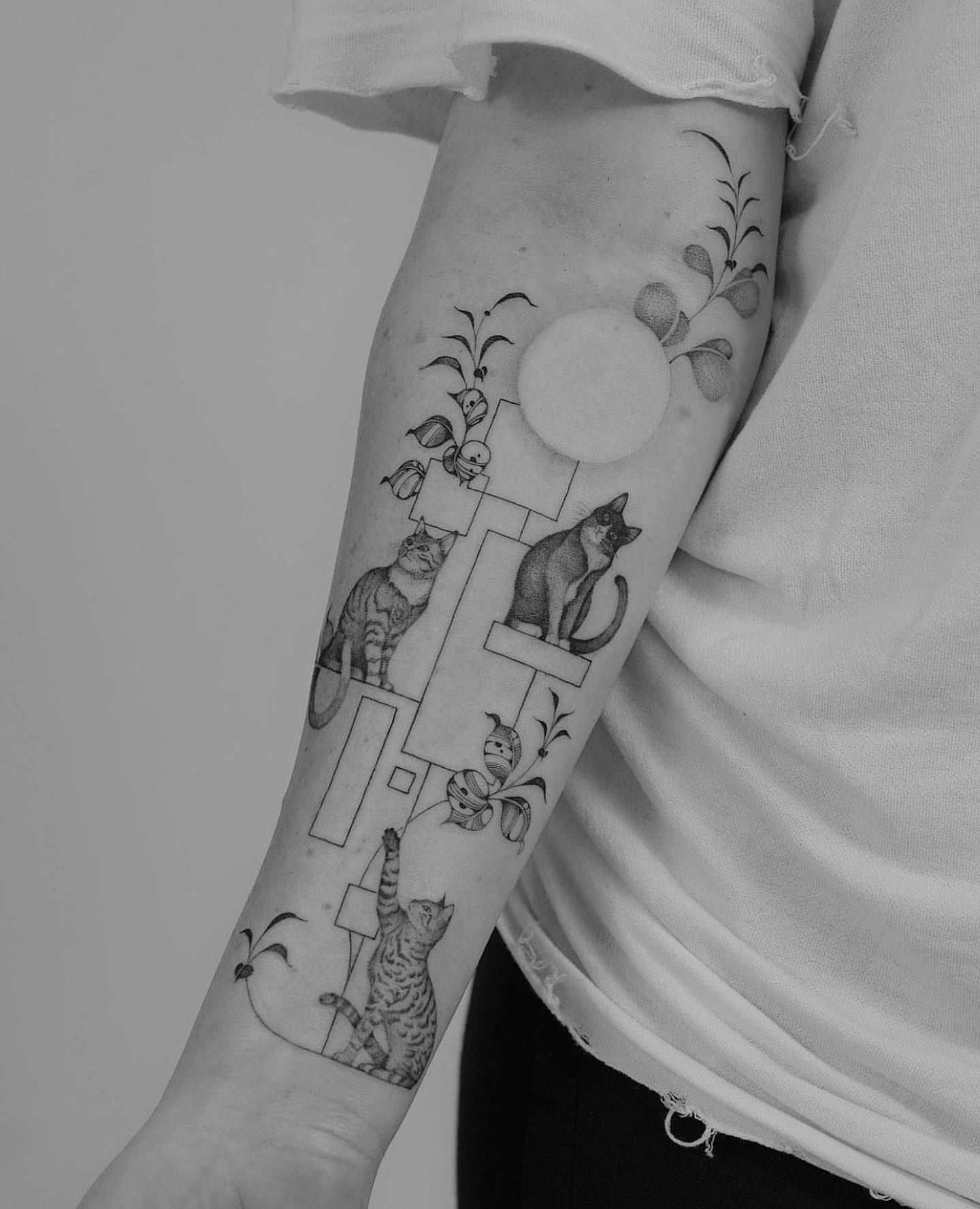 Half Sleeve Tattoo: A Unique and Stylish Tattoo Style