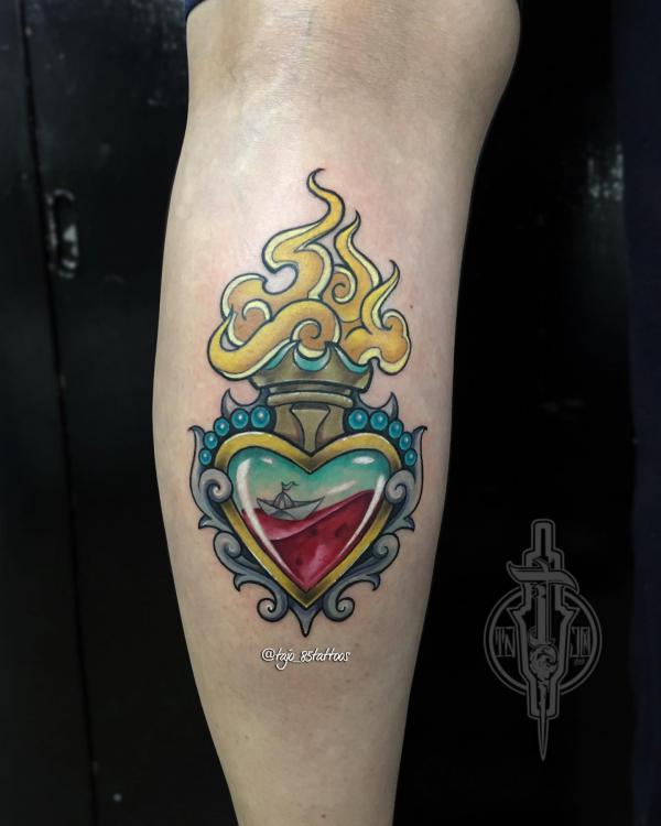 60 Sacred Heart Tattoos: A Symbolism of Love and Devotion