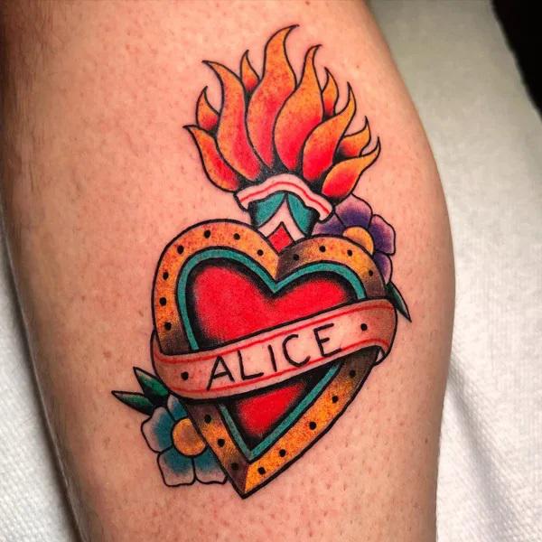 60 Sacred Heart Tattoos: A Symbolism of Love and Devotion