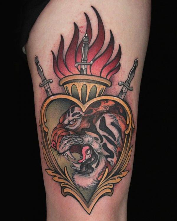 60 Sacred Heart Tattoos: A Symbolism of Love and Devotion