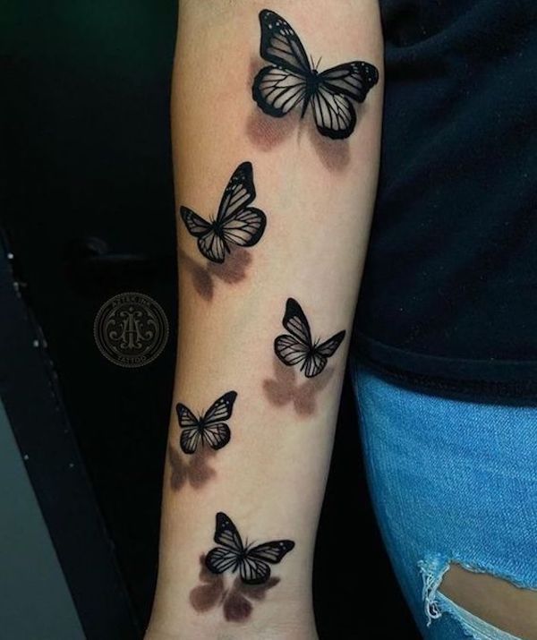 Monarch Butterfly Tattoos – Symbolism and Creativity
