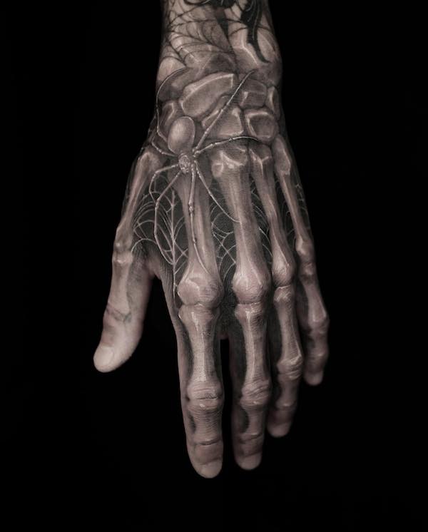 150 Hand Tattoos: Ideas and Meanings