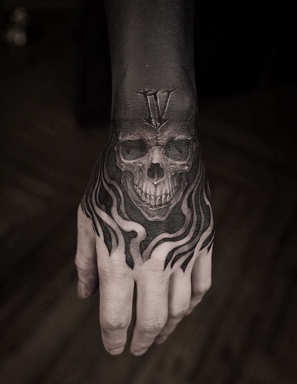 150 Hand Tattoos: Ideas and Meanings