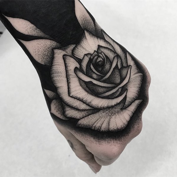 150 Hand Tattoos: Ideas and Meanings