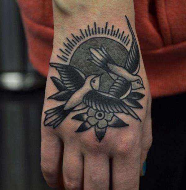 150 Hand Tattoos: Ideas and Meanings