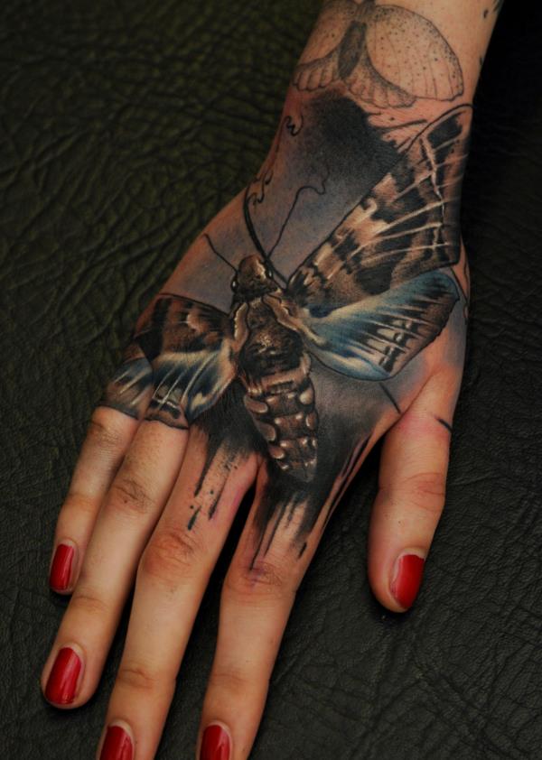 150 Hand Tattoos: Ideas and Meanings