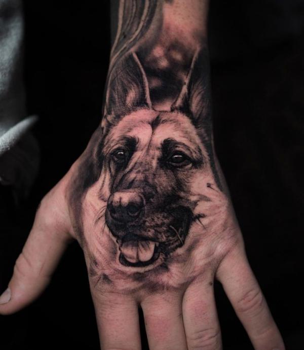 150 Hand Tattoos: Ideas and Meanings