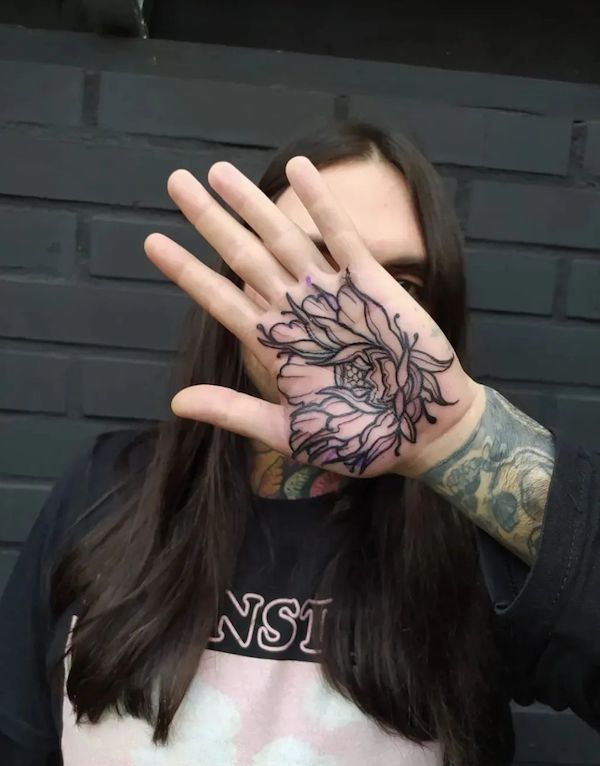 150 Hand Tattoos: Ideas and Meanings