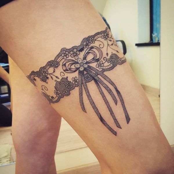 Garter Tattoos: The Perfect Blend of Sultry and Sweet