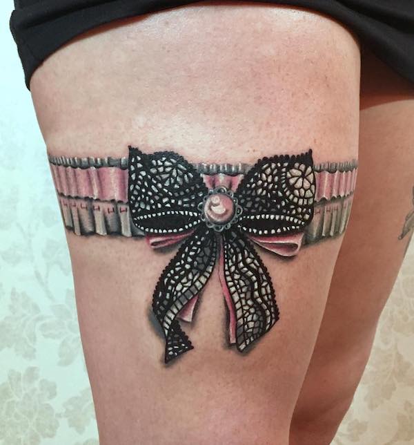 Garter Tattoos: The Perfect Blend of Sultry and Sweet