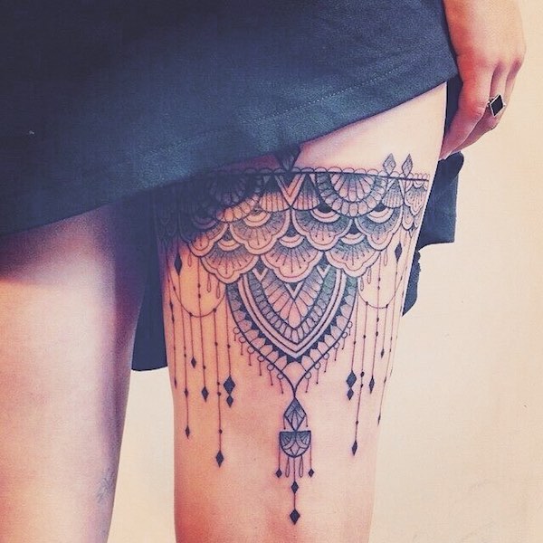 Garter Tattoos: The Perfect Blend of Sultry and Sweet