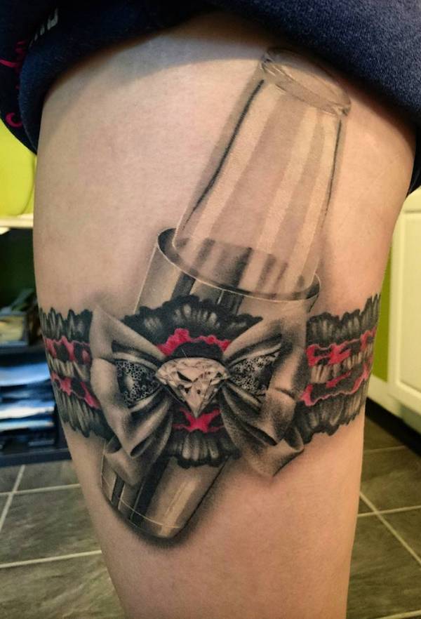 Garter Tattoos: The Perfect Blend of Sultry and Sweet