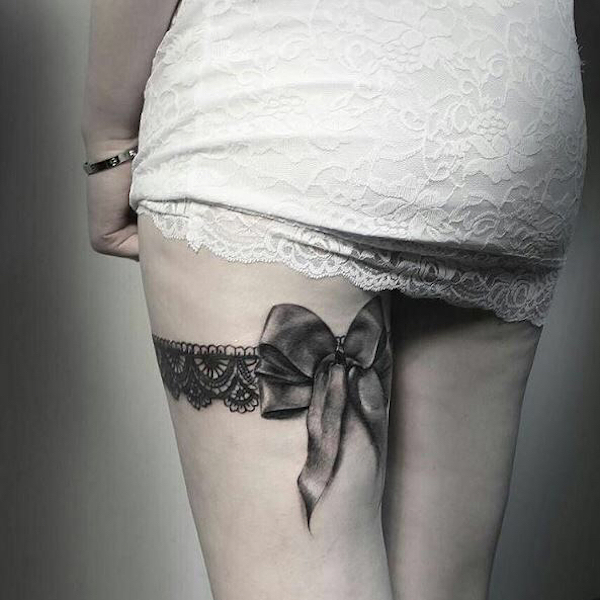Garter Tattoos: The Perfect Blend of Sultry and Sweet
