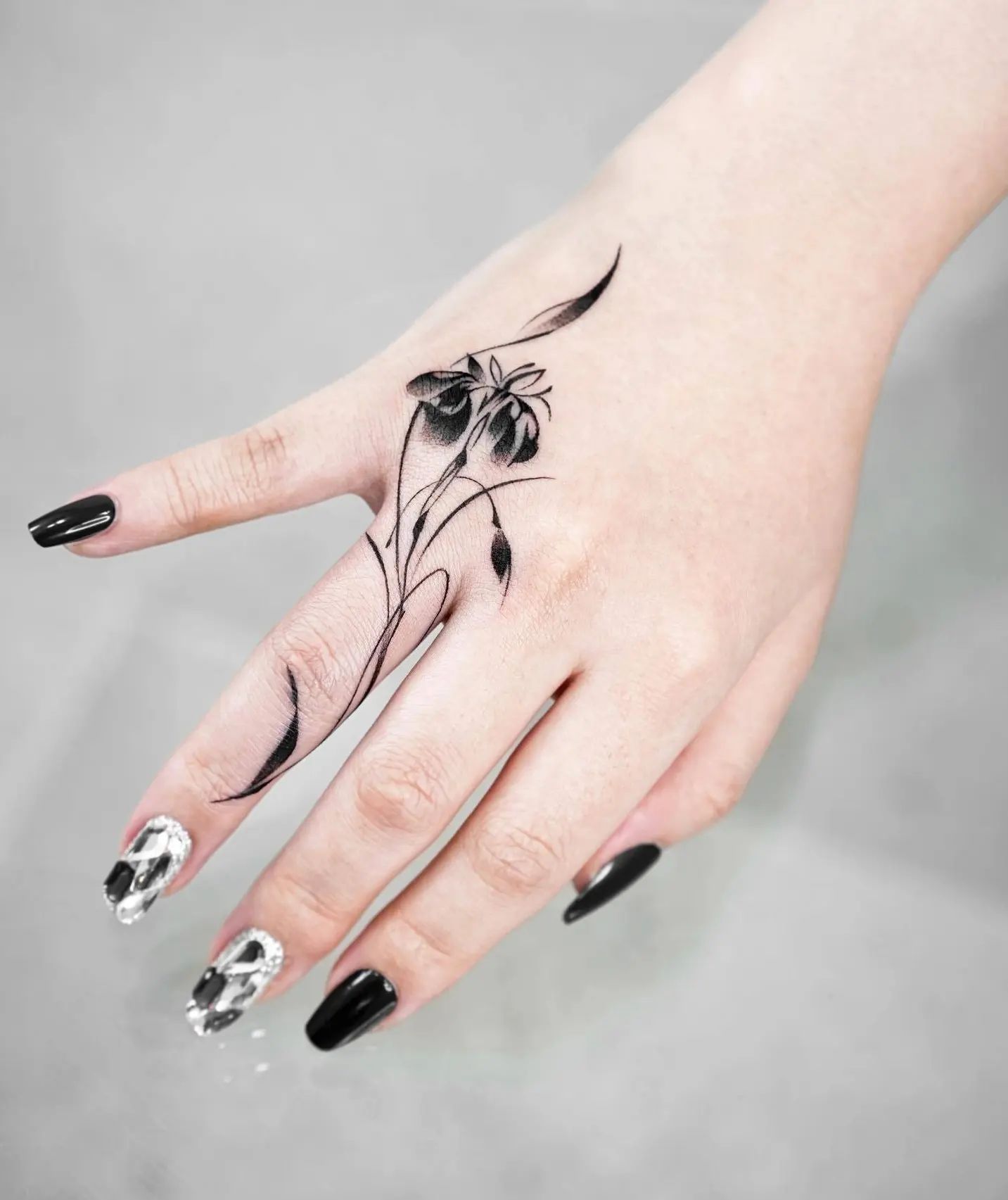 Iris Tattoos: A Blooming Expression of Artistic Beauty