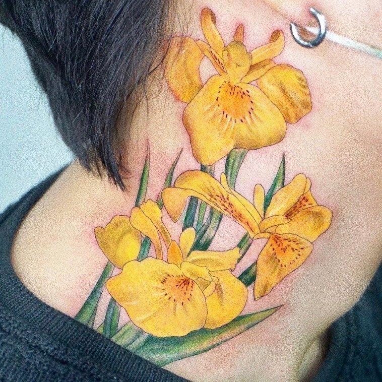 Iris Tattoos: A Blooming Expression of Artistic Beauty