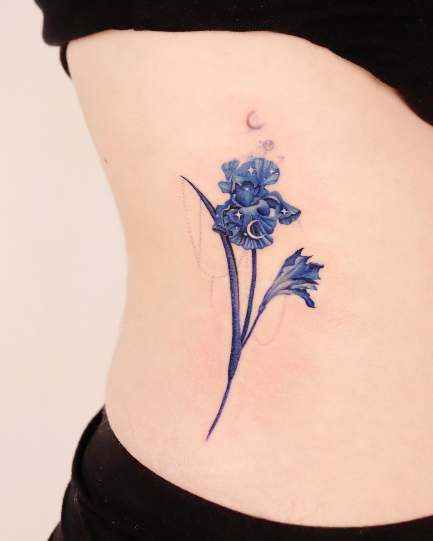 Iris Tattoos: A Blooming Expression of Artistic Beauty