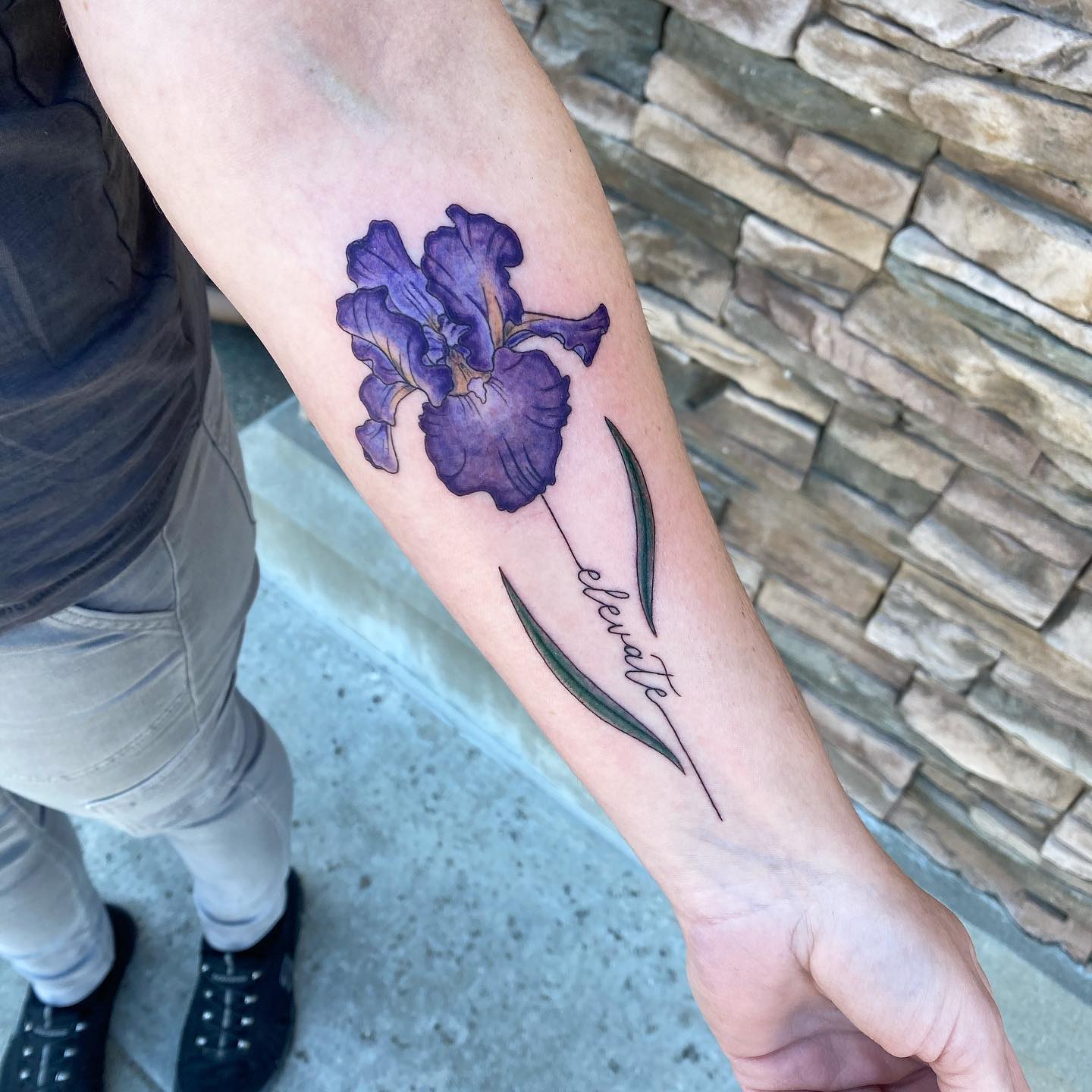 Iris Tattoos: A Blooming Expression of Artistic Beauty