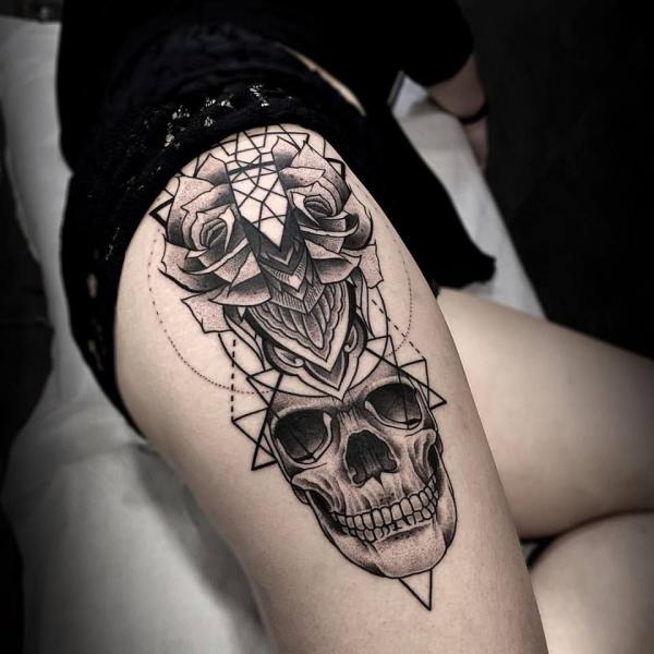 30 Life and Death Tattoo Ideas to Capture the Cycle