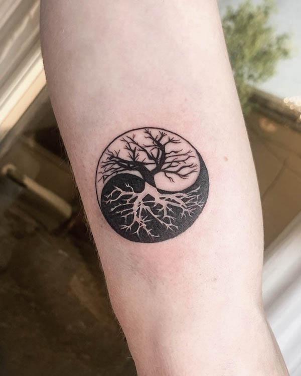 30 Life and Death Tattoo Ideas to Capture the Cycle