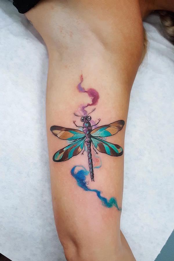 90 Feminine and Inspiring Dragonfly Tattoos for Women