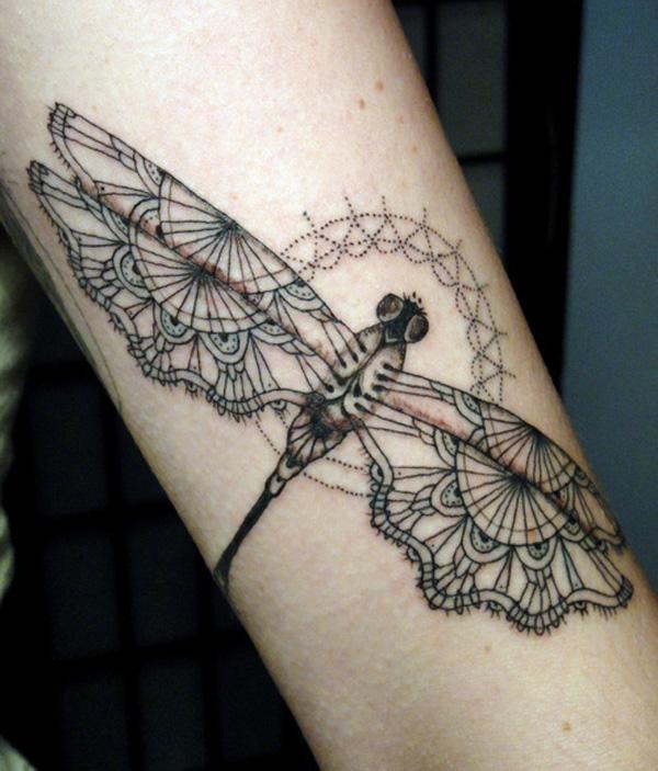 90 Feminine and Inspiring Dragonfly Tattoos for Women