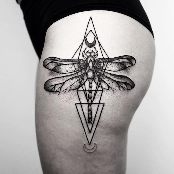 90 Feminine and Inspiring Dragonfly Tattoos for Women
