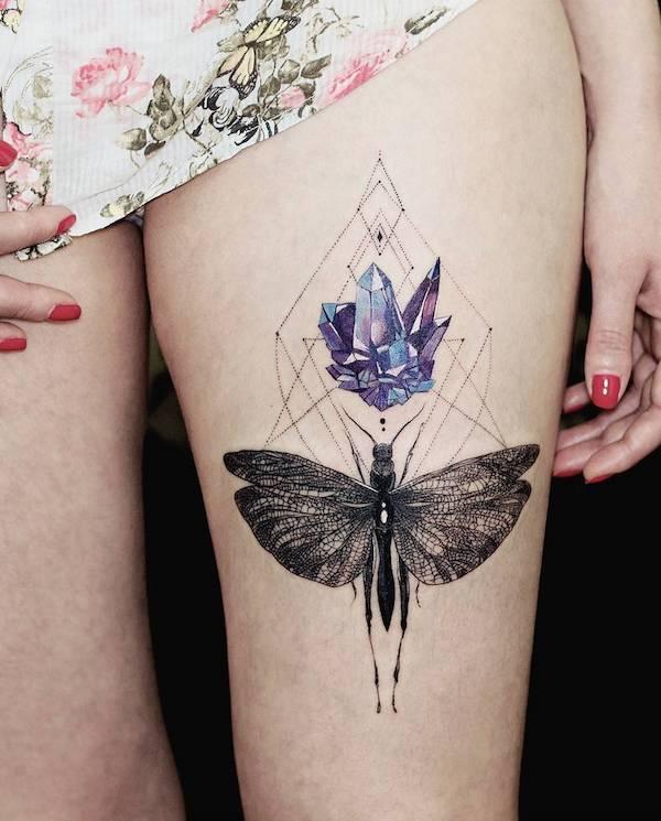 90 Feminine and Inspiring Dragonfly Tattoos for Women
