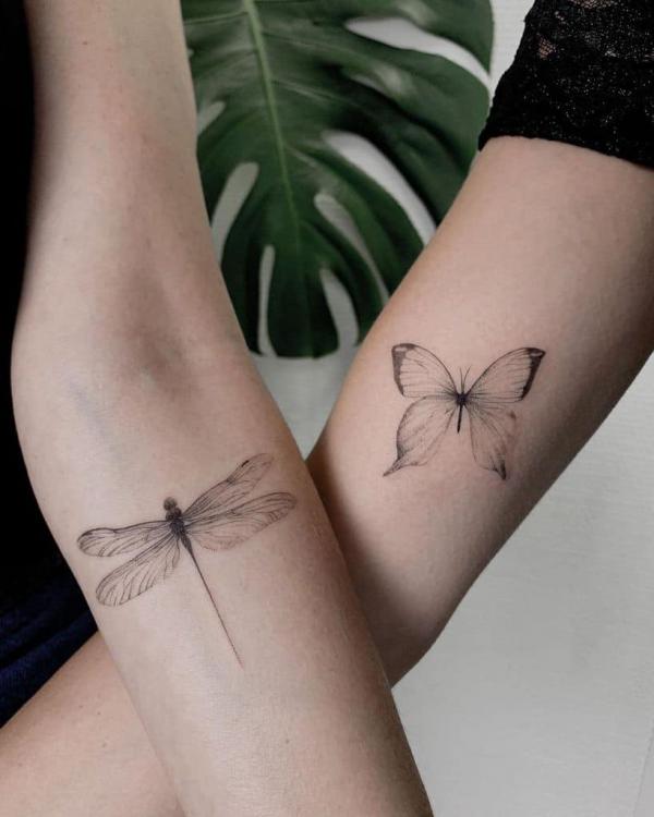90 Feminine and Inspiring Dragonfly Tattoos for Women