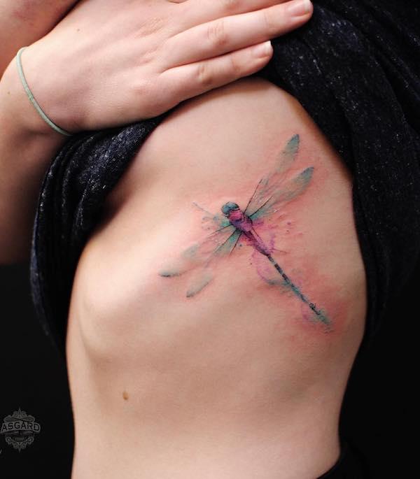 90 Feminine and Inspiring Dragonfly Tattoos for Women
