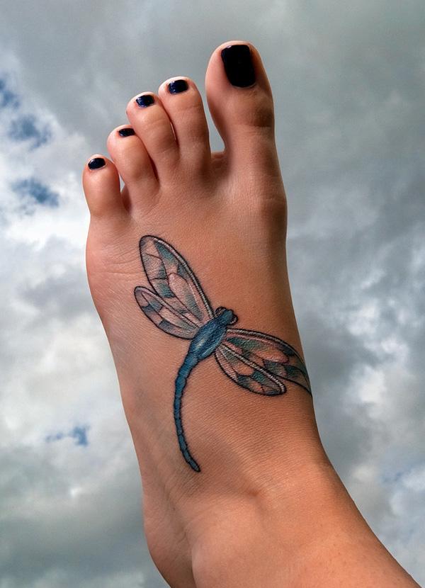 90 Feminine and Inspiring Dragonfly Tattoos for Women