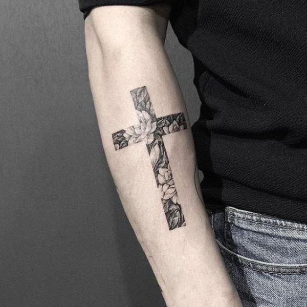 30 Cross with Rose Tattoo Ideas for Men and Women
