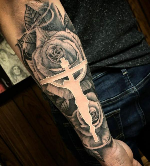 30 Cross with Rose Tattoo Ideas for Men and Women