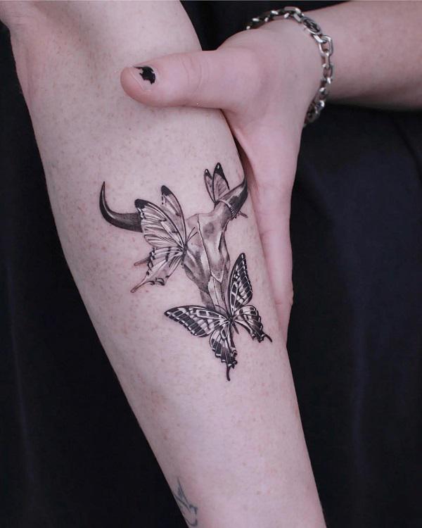 50+ Meaningful Bull Skull Tattoo Designs
