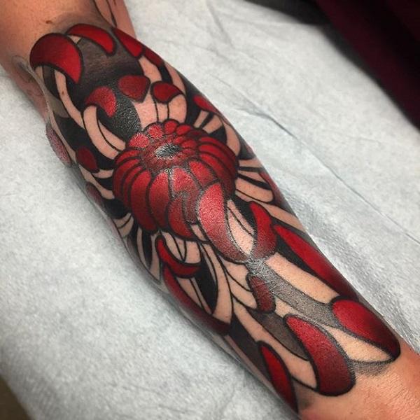 20 Timeless Traditional Japanese Chrysanthemum Tattoos