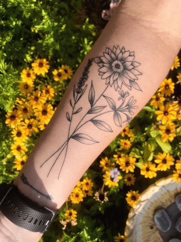 Honeysuckle Tattoos: Symbolism and Design Inspiration