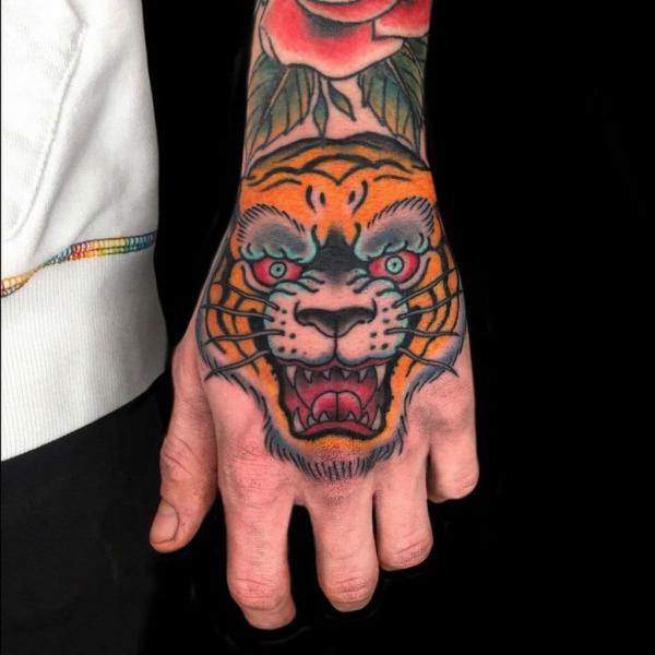 Japanese Tiger Tattoos: A Blend of Beauty and Strength