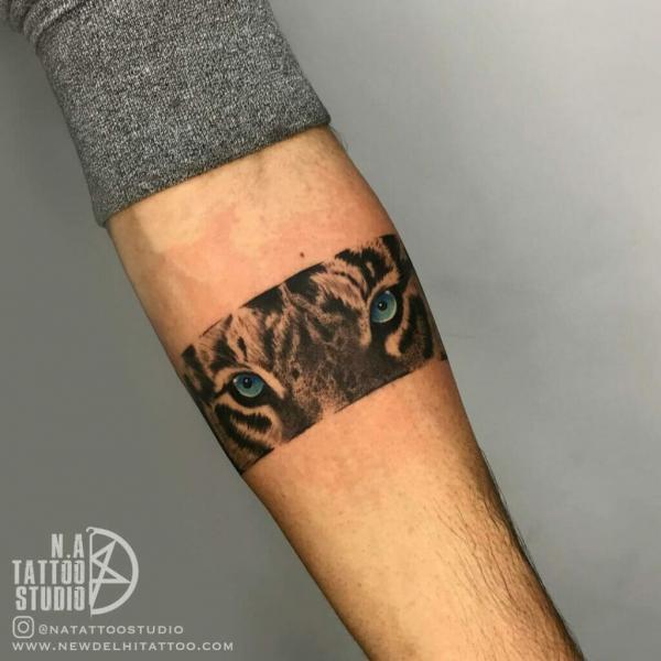 Japanese Tiger Tattoos: A Blend of Beauty and Strength