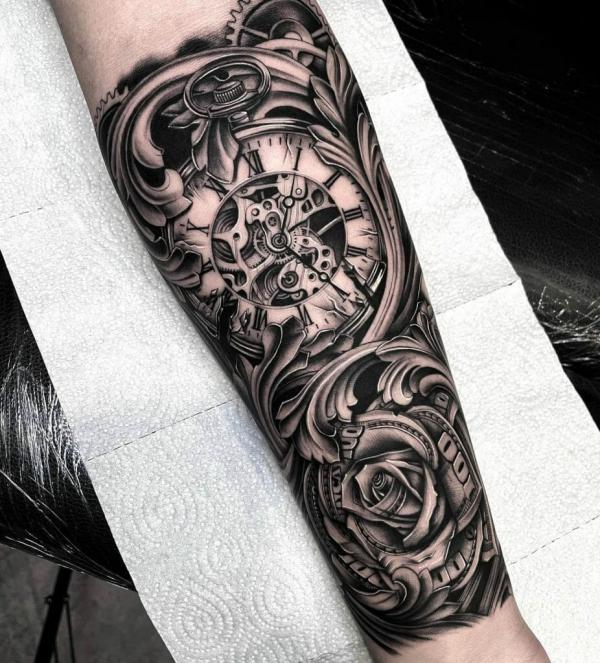30 Striking Money Rose Tattoo Designs