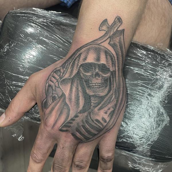 30 Meaningful Grim Reaper Tattoo Designs