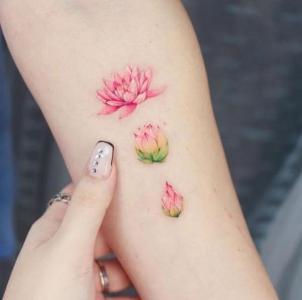40 Unique Water Lily Tattoos: Designs and their Meanings