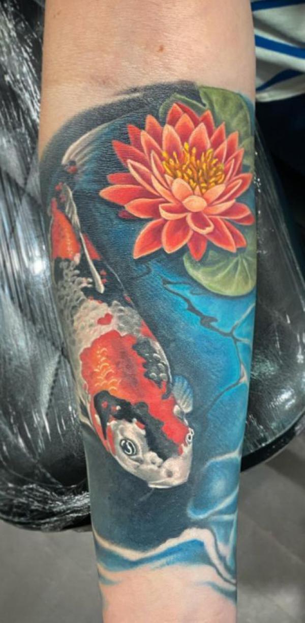 40 Unique Water Lily Tattoos: Designs and their Meanings
